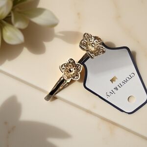 Crown & Ivy Goldtone Bracelet with flowers